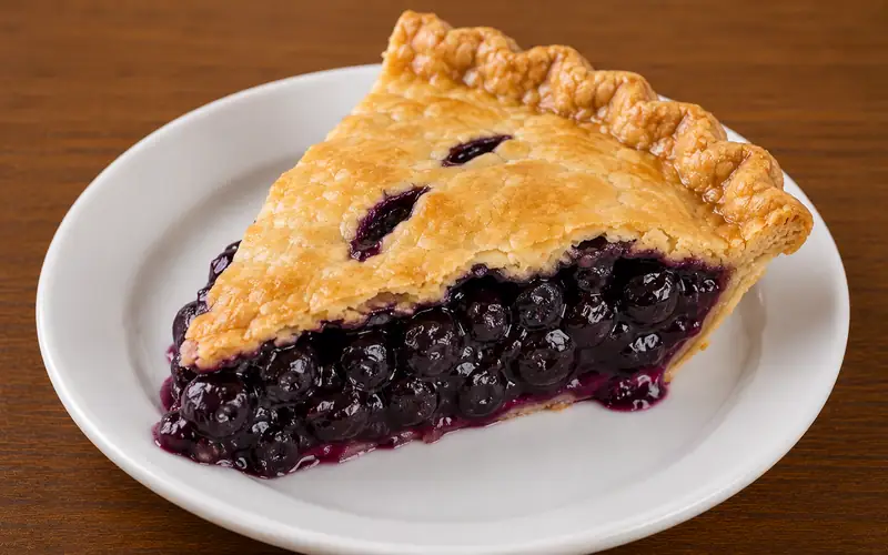 Golden Corral Blueberry Pie